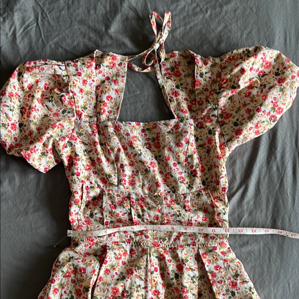 Floral Puff Sleeve Romper